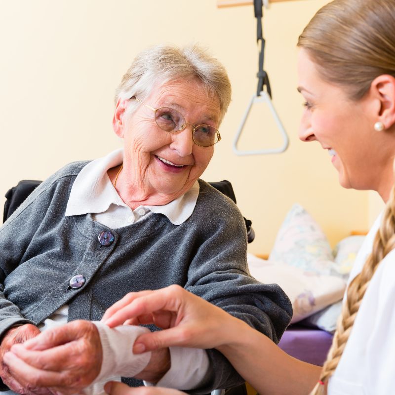 Diabetic wound care at home by CuttingEdge Wound Experts based in Boca Raton.